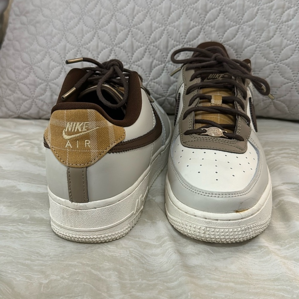 Unisex Nike Air Force 1 in excellent condition size 6.5Y 24.5CM